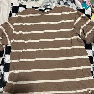 H&M brown tee
